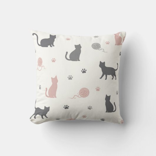 Whimsical Cat and Yarn Silhouette Pattern クッション (正面)
