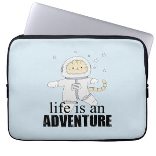 Whimsical Cat Astronaut Life Adventure ラップトップスリーブ