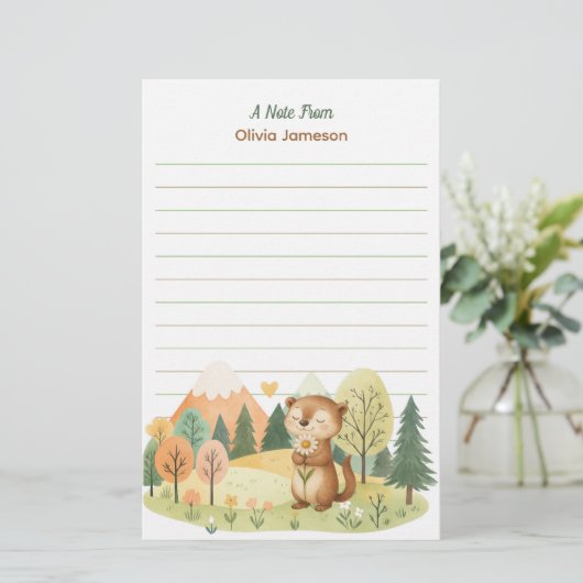 Whimsical Cute Squirrel Flower Personalized Kid's 便箋 (スタンド正面)