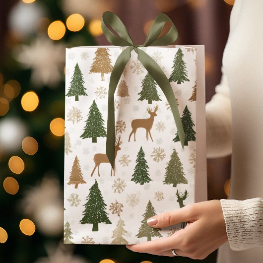 Whimsical Deers & Christmas Trees Gift Bag ミディアムペーパーバッグ