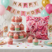 Whimsical Dessert Decor: Pink Frosting & Sprinkles クッション