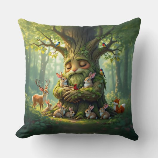 Whimsical Father Tree with Woodland Creatures クッション (正面)