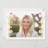 Whimsical Floral Crest Graduation Invitation 招待状 (裏面)
