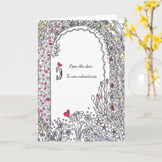 ​Whimsical Floral Door New Adventures カード (黄色い花)