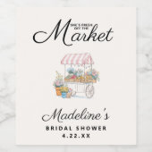Whimsical Fresh Off The Market Bridal Shower  ワインラベル (シングルラベル)