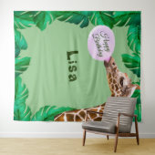 whimsical giraffe バブルガム 誕生日 バックドロップ タペストリー (インサイチュ(横))
