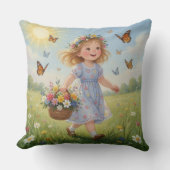 Whimsical Girl  クッション (正面)