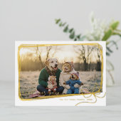 Whimsical Gold Foil Ribbon Frame Holiday Photo 箔シーズンカード (立ち正面)