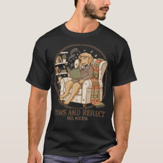 Whimsical Golden Retriever Reading Book Design Tシャツ