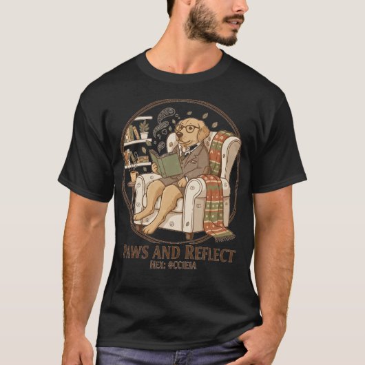Whimsical Golden Retriever Reading Book Design Tシャツ (正面)
