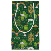 Whimsical Green Cartoon St. Patrick’s Day Pattern スモールペーパーバッグ (正面)