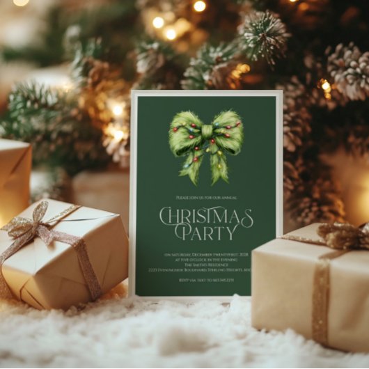 whimsical green Christmas invitation with festive シーズンカード