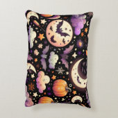Whimsical Halloween Night Sky Pattern アクセントクッション (裏面(縦))
