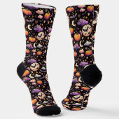 Whimsical Halloween Night Sky Pattern ソックス (傾斜あり)