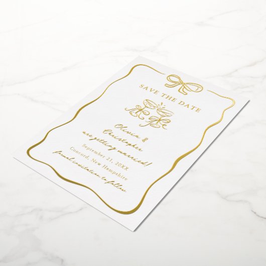 Whimsical Hand Drawn Bow Frame Save the Date 箔招待状 (回転した状態)