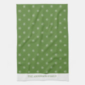 Whimsical Hand Drawn Doodle Snowflake Green キッチンタオル (縦)