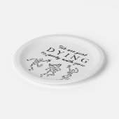 Whimsical Hand Drawn Skeletons Halloween Party ペーパープレート (アングル)