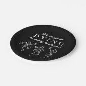 Whimsical Hand Drawn Skeletons Halloween Party ペーパープレート (アングル)