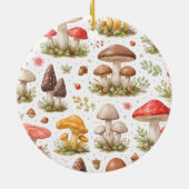 Whimsical Mushroom Pattern – Vintage Botanical セラミックオーナメント (裏面)