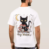 Whimsical noir cat framed by red mushrooms and pal tシャツ (裏面)