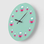 Whimsical Owl Art Clock ラージ壁時計 (傾斜)