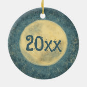 Whimsical Owl Family Christmas Eve Baby Owlet セラミックオーナメント (裏面)