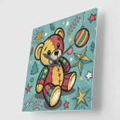 Whimsical Patchwork Christmas Teddy Bear スクエア壁時計 (傾斜)