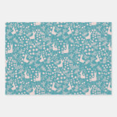 Whimsical Pink Reindeer and Winter Foliage Pattern ラッピングペーパーシート (正面2)