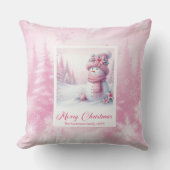 Whimsical Pink Snowman Winter Scene Pillow Gift クッション (正面)