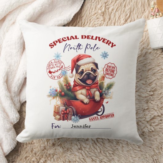 Whimsical Pug Christmas Throw Pillow クッション (ブランケット)