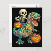 Whimsical Skeleton Riding Mummy T-Rex Halloween ポストカード (正面/裏面)