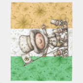 Whimsical St. Patrick’s Day Characters  フリースブランケット (正面)