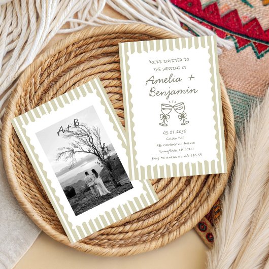 Whimsical Stripe Green champagne Whimsical 招待状