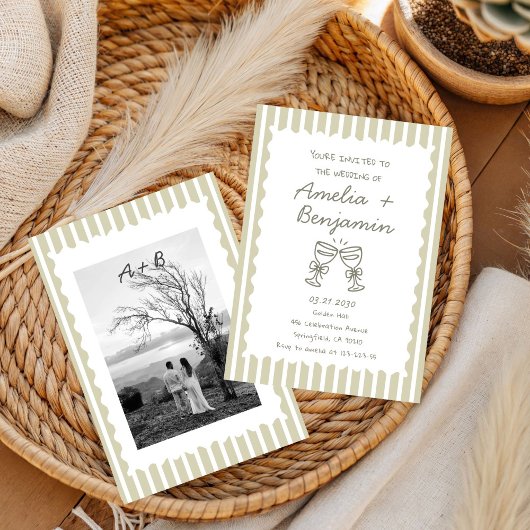 Whimsical Stripe Green champagne Whimsical 招待状