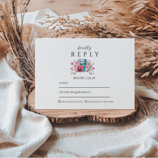 Whimsical Tooth & Hearts Dental Graduation Party 出欠カード