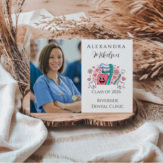 Whimsical Tooth & Hearts Dental Graduation Party 案内状