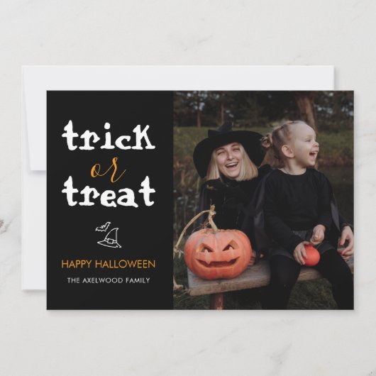Whimsical Trick or Treat Script Halloween Photo シーズンカード (正面)
