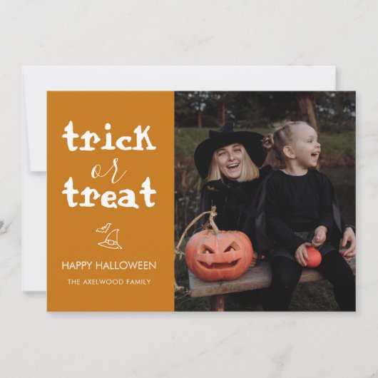 Whimsical Trick or Treat Script Halloween Photo シーズンカード (正面)