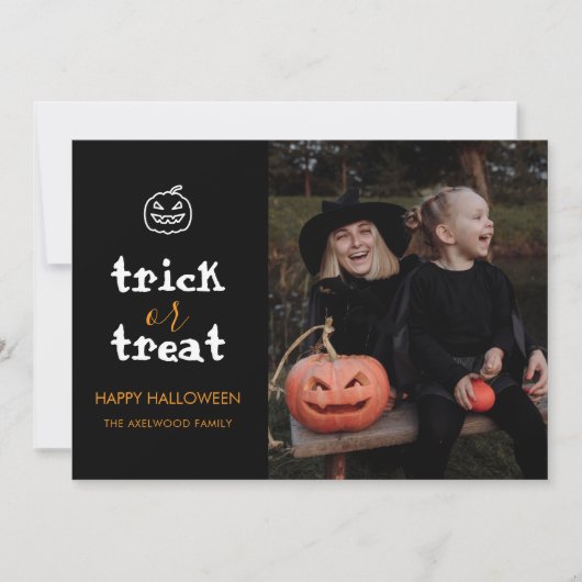Whimsical Trick or Treat Script Halloween Photo シーズンカード (正面)