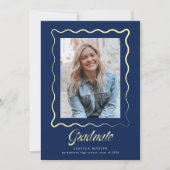 Whimsical Wavy Border Graduation Announcement 招待状 (正面)