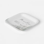 Whimsical Winter Watercolor Cabin Scene ペーパープレート (傾斜あり)