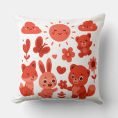 Whimsical Woodland Animals Sun & Hearts  クッション (正面)