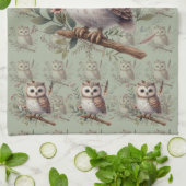 Whimsical Woodland Owl Botanical Illustration キッチンタオル (折り畳み)
