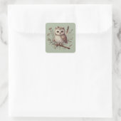 Whimsical Woodland Owl Botanical Illustration スクエアシール (バッグ)
