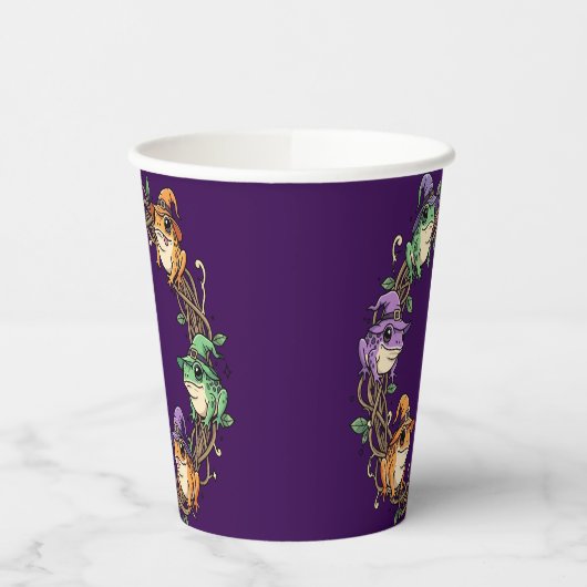 Whimsical Wreath Border Adorned With Witchy Toads 紙コップ (左)