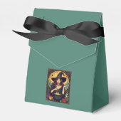 Whimsically Enchanting Witch With Spiders フェイバーボックス (正面サイド)