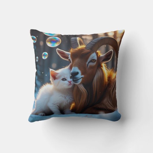 Whiskers and Hooves クッション (裏面)