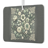 Whispered Clover Knotwork Garden カーエアーフレッシュナー (左)