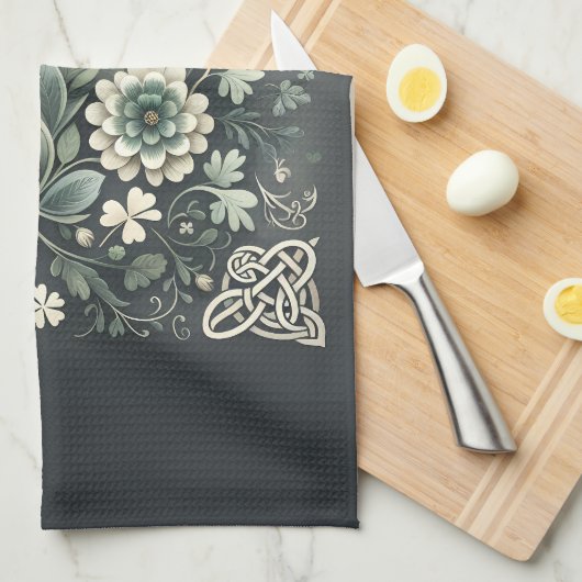 Whispered Clover Knotwork Garden キッチンタオル (四つ折り)