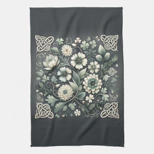 Whispered Clover Knotwork Garden キッチンタオル (縦)